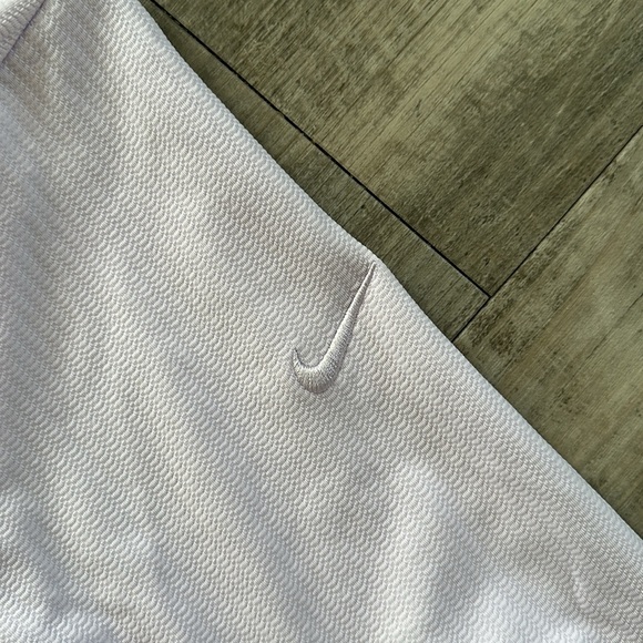 NIKE DRI FIT FULL ZIP SWEATER NWOT - Picture 5 of 11